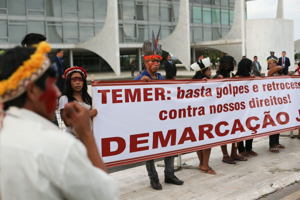 Guarani e Kaiowá em manifestação em Brasília. Foto: Fabio Rodrigues Pozzebom/Agência Brasil