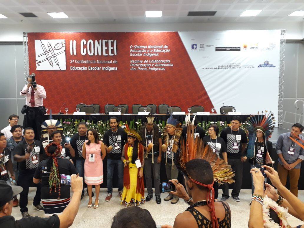 II Conferência Nacional de Educação Escolar Indígena, em Brasília. Foto da página da II Coneei