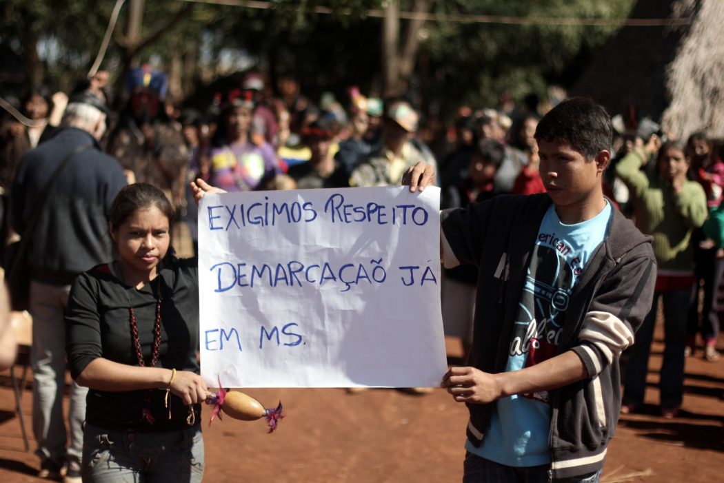 A negligência na demarcação das terras indígenas dos Guarani e Kaiowá, no MS, cristaliza situação de conflito e crise humanitária. Foto: Ruy Sposati/Cimi