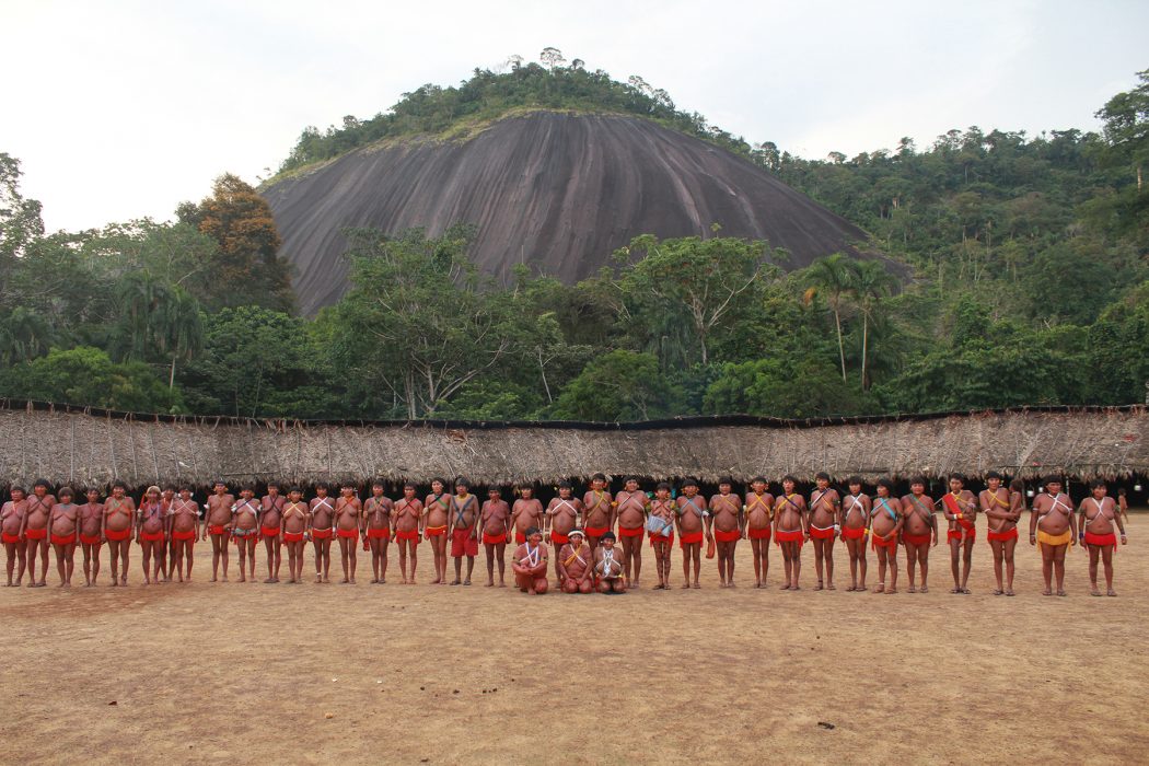 11º Encontro de Mulheres Yanomami, realizado em 2018 na maloca Watoriki, Terra Indígena Yanomami. Foto: Adriana Huber Azevedo/Cimi Norte 1