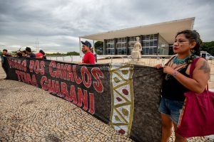Justiça acata demanda dos Guarani e pede averbação da demarcação de terra indígena