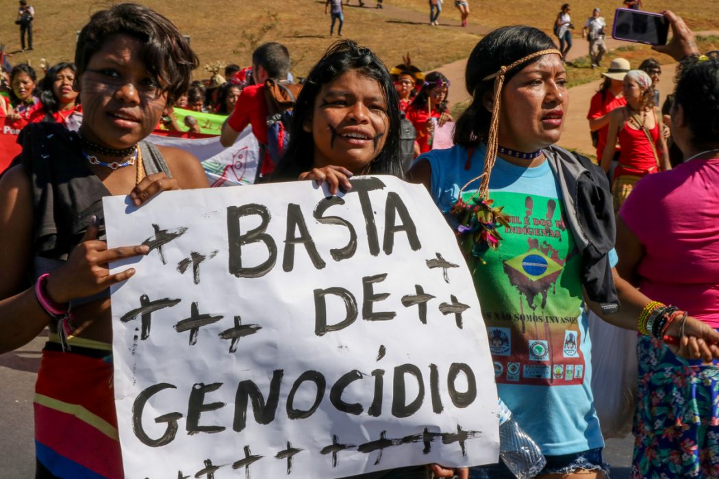 Bolsonaro ataca direitos sociais e culturais, ao mesmo tempo em que propaga a exploração indiscriminada da terra e propaga o ódio e a discriminação. Foto: Adi Spezia/Cimi