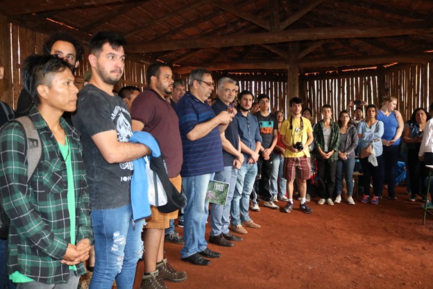 A construção da Itaipu afetou diretamente a vida, cultura e espiritualidade da comunidade. Foto: Povo Guarani