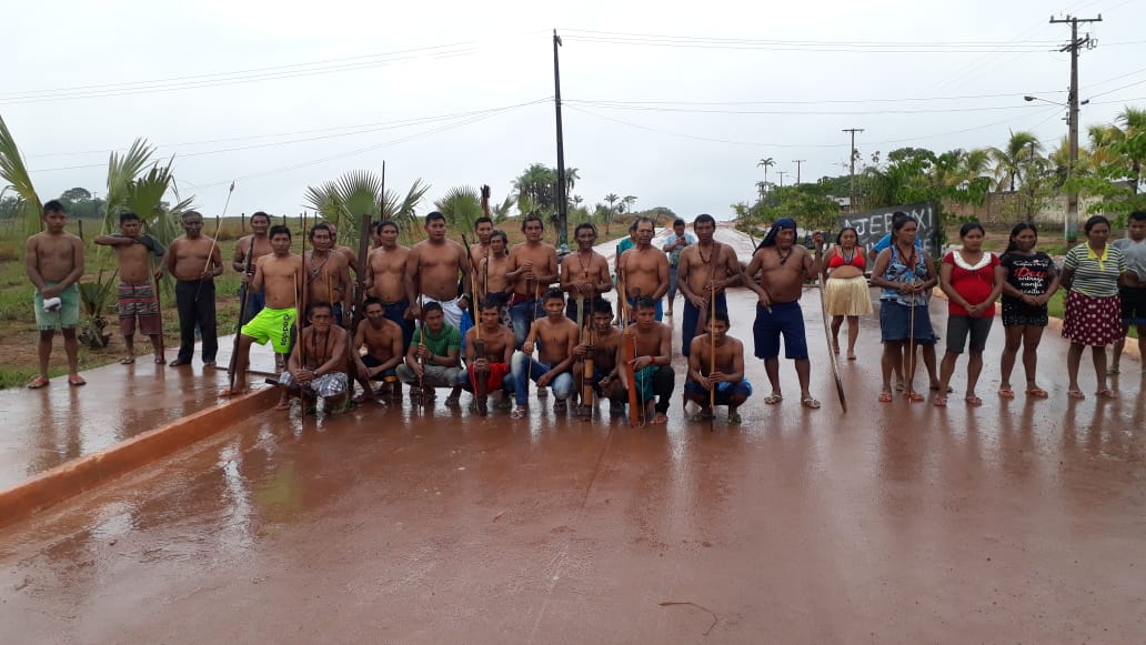 Munduruku manifestam-se contra mineração em terras indígenas. Foto: povo Munduruku