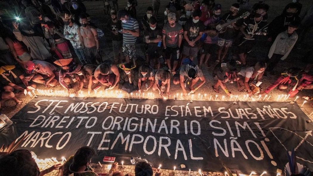 Durante Levante Pela Terra, em junho de 2021, povos indígenas realizaram vigília em defesa de seus direitos originários na frente do STF. Foto: Yarikazu Xipaya