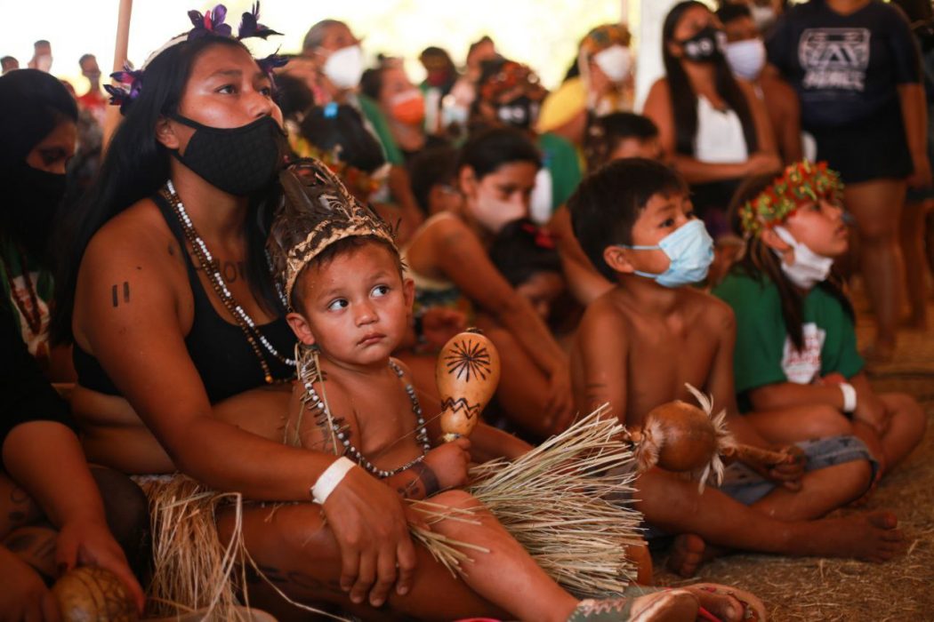 Segundo dia II Marcha Nacional das Mulheres Indígenas foi marcado por ritual em memória às meninas indígenas Raissa Guarani Kaiowá e Daiane Kaingang, violentadas e mortas neste ano. Foto: Duda Dusi
