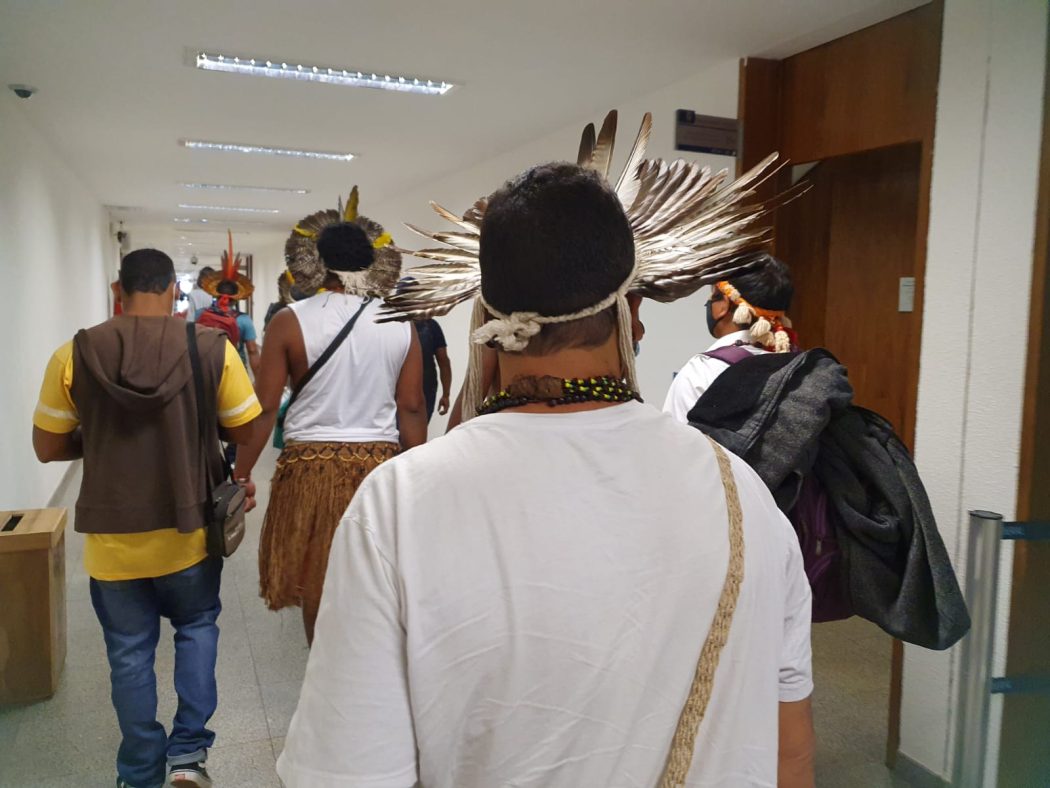 Indígenas participam de reunião no Senado Federal sobre cenário de violência em terras indígenas do Norte. Foto: Marina Oliveira/Cimi