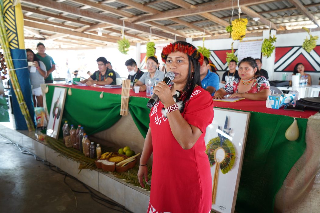 Maria Bethânia, do povo Macuxi, na 52ª Assembleia Geral dos Povos Indígenas de Roraima. Foto: Ligia Apel / Cimi Regional Norte 1