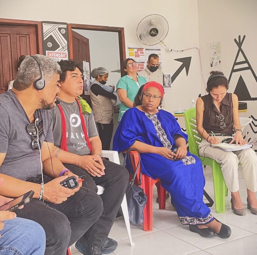 Alice, assessora especial da ONU para Prevenção do Genocídio, e dialógo com as lideranças da Urihi Associação Yanomami. Foto: Urihi Associação Yanomami