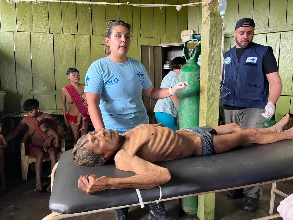 Equipe médica na Terra Yanomami. Foto: Divulgação/Condisi-YY