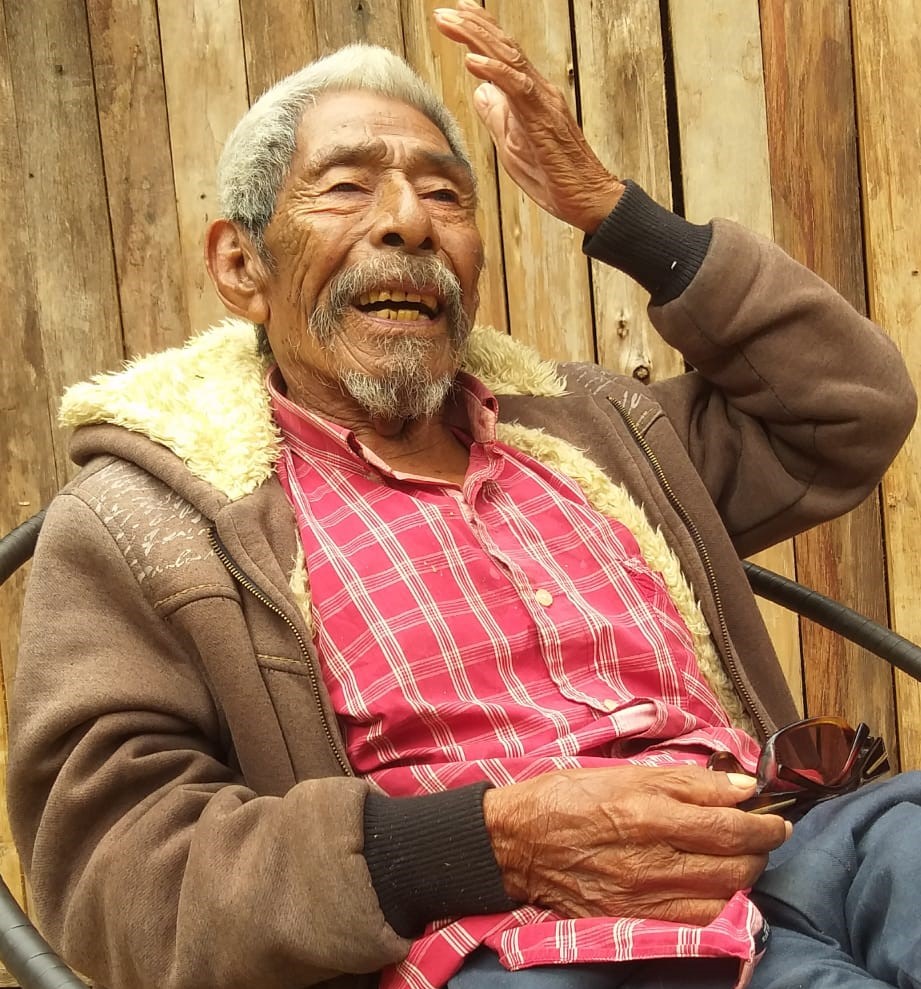 Seu Turíbio Gomes, ancião Mbya Guarani que morreu com 101 anos em 2022, homenageado pela retomada Tekoa Nhe'engatu. Foto: Cimi Regional Sul