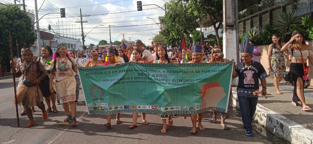Aato público em Defesa da Amazônia, Manaus (AM), 19 de abril de 2024. Foto: Lígia Apel/Cimi Regional Norte 1
