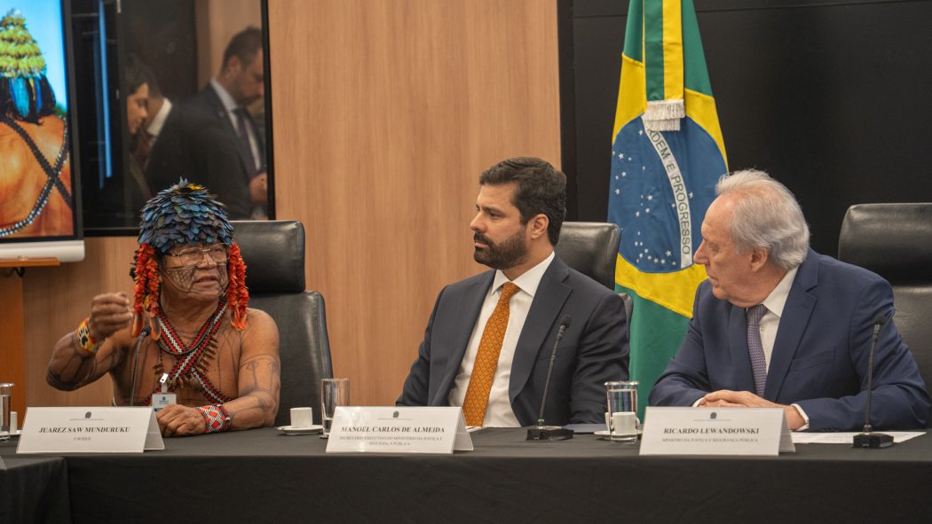 Cacique Juarez Saw pede a Ricardo Lewandowski que Ministério da Justiça garanta segurança ao povo e às lideranças Munduruku. Foto: Tiago Miotto/Cimi