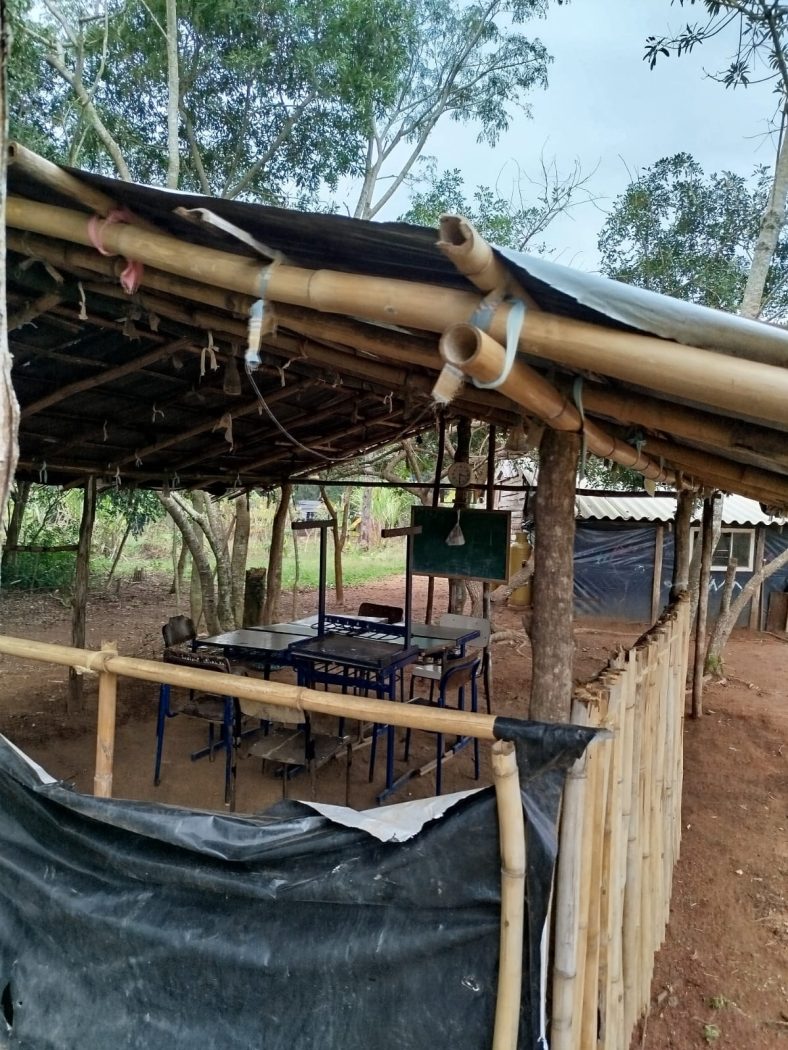 Falta de estrutura para salas de aula, banheiros e cozinhas é um dos problemas indentificados em várias escolas indígenas do Rio Grande do Sul. Foto: Rodrigo de Medeiros Silva/DPE-RS.