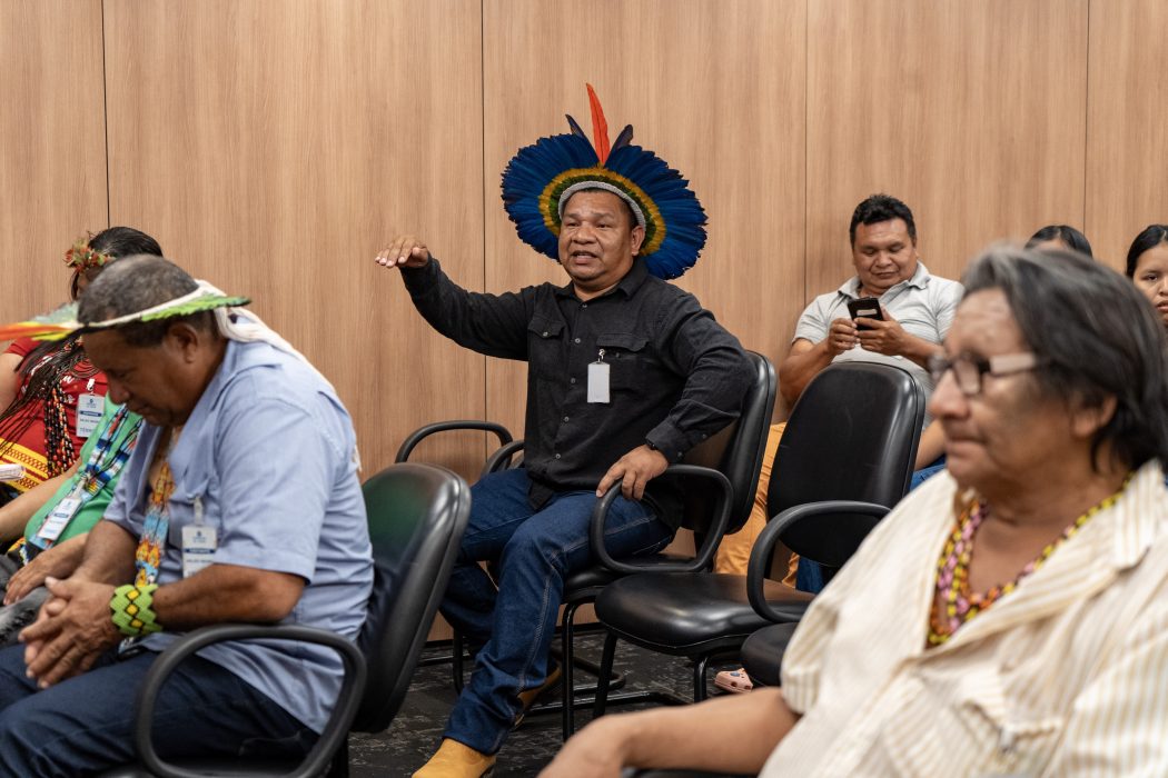 Indígenas do Mato Grosso em audiência no Ministério da Justiça, em Brasília. Foto: Adi Spezia | Cimi